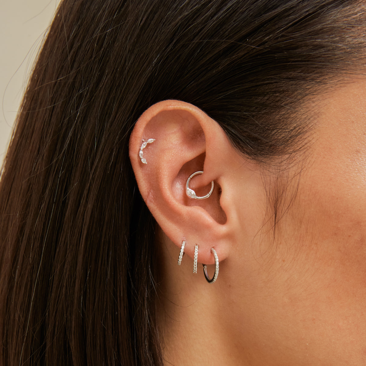 Astrid and miyu piercing earrings Outlet
