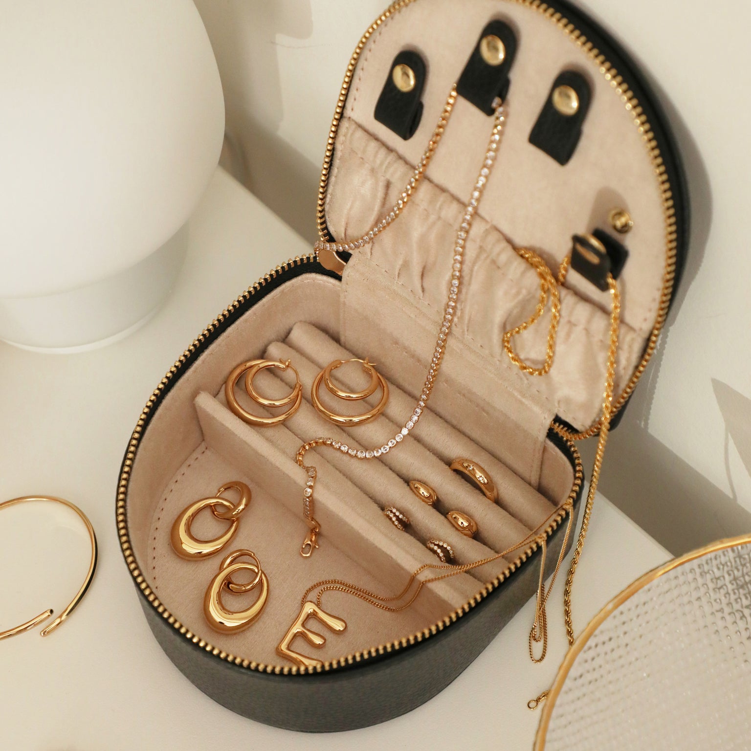 Leather Jewelry Box in Black