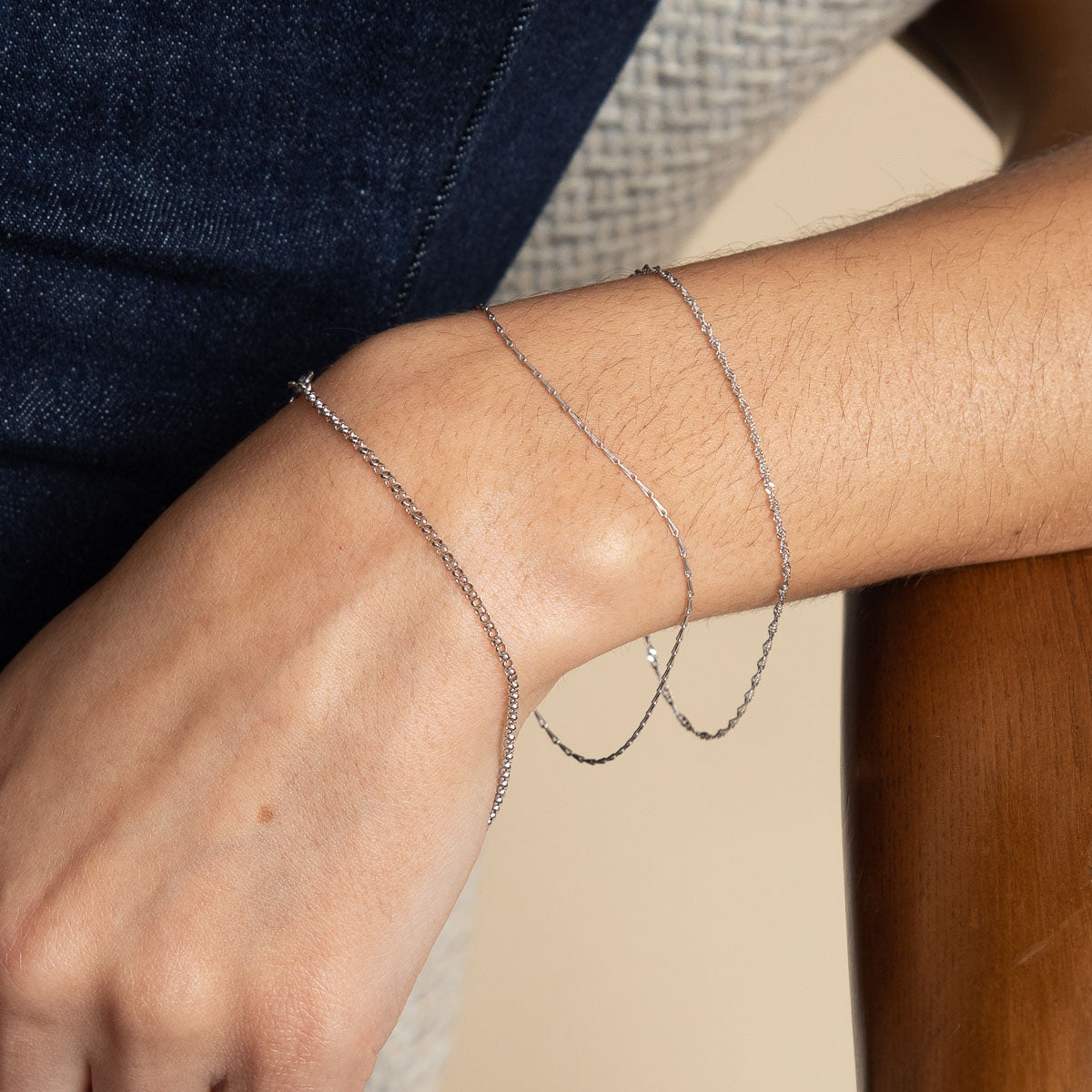 Bracelets - Marylebone Chain Bracelet in Solid White Gold - - Astrid & Miyu