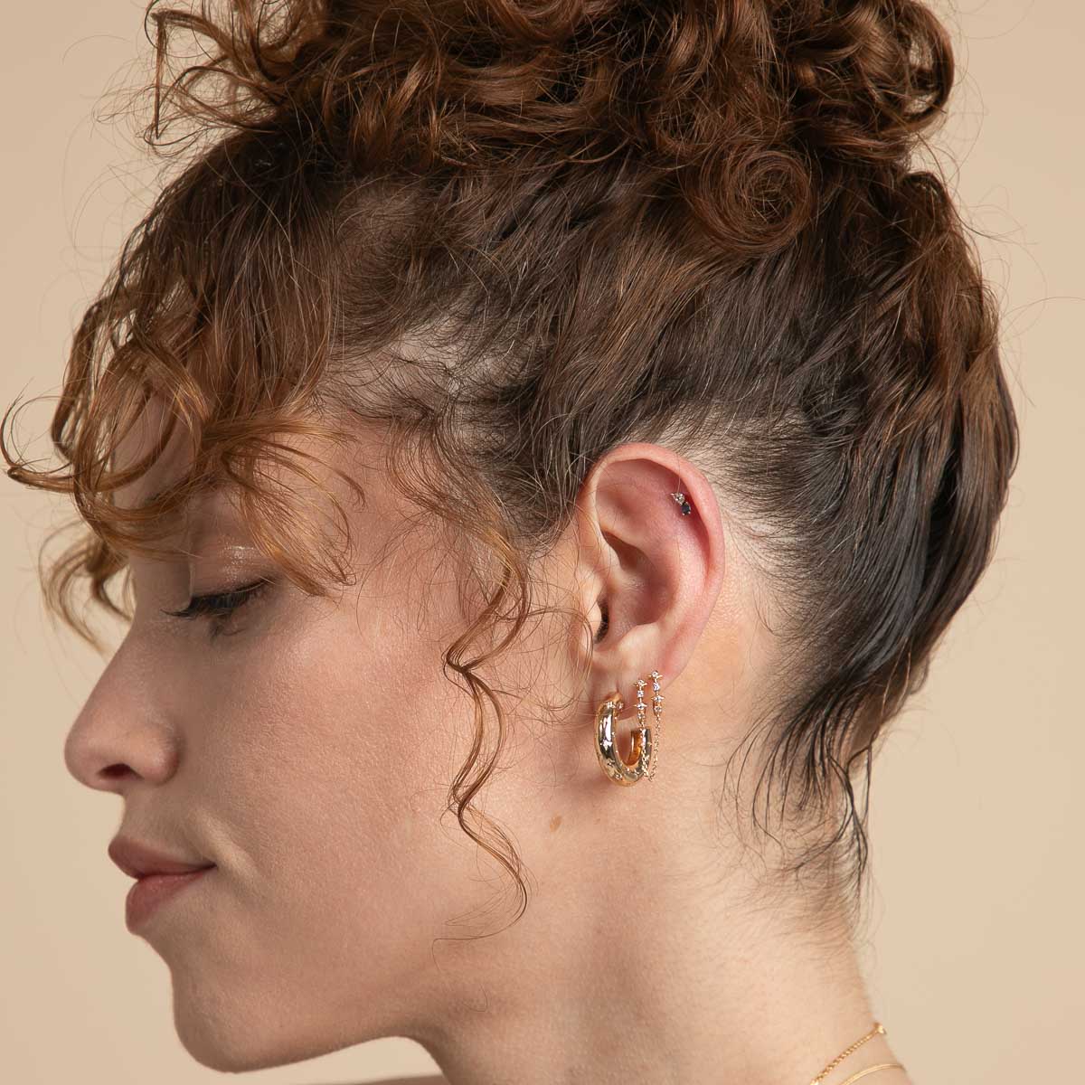 Blue Topaz Cluster Barbell in Gold