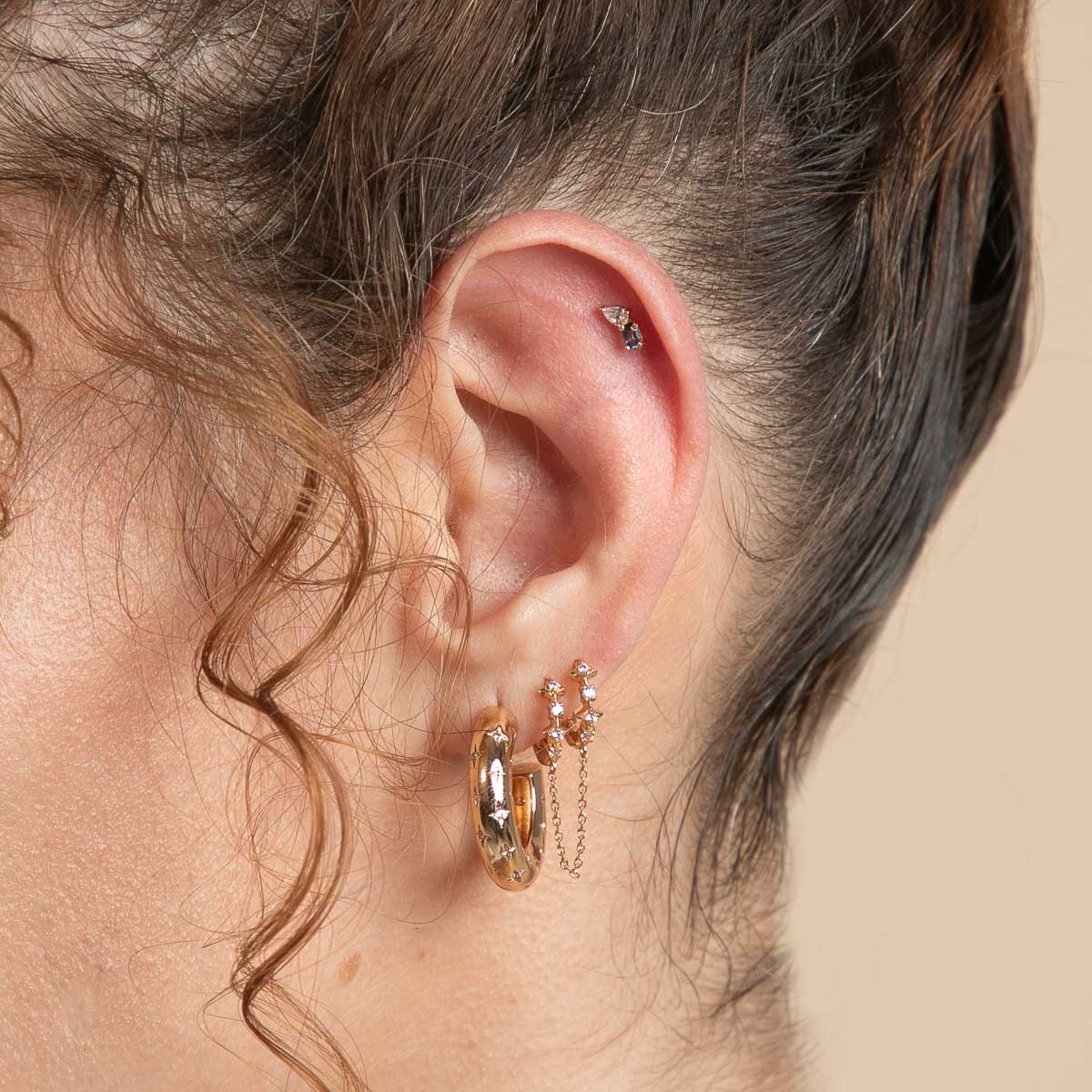 Blue Topaz Cluster Barbell in Gold