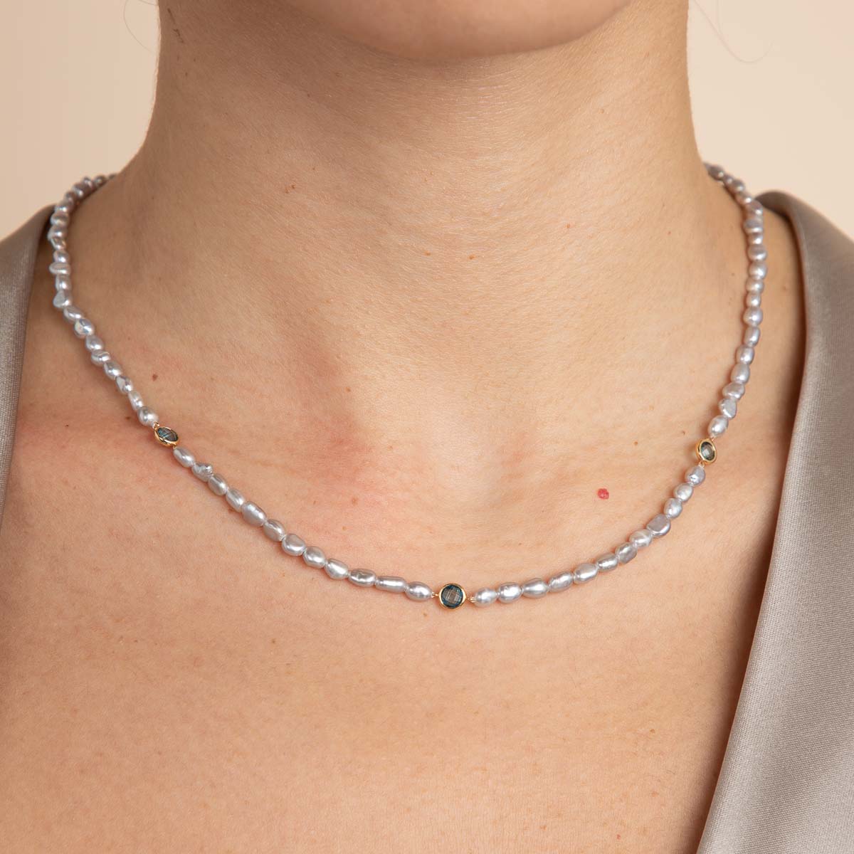 Tranquility Pearl Beaded Necklace in Gold
