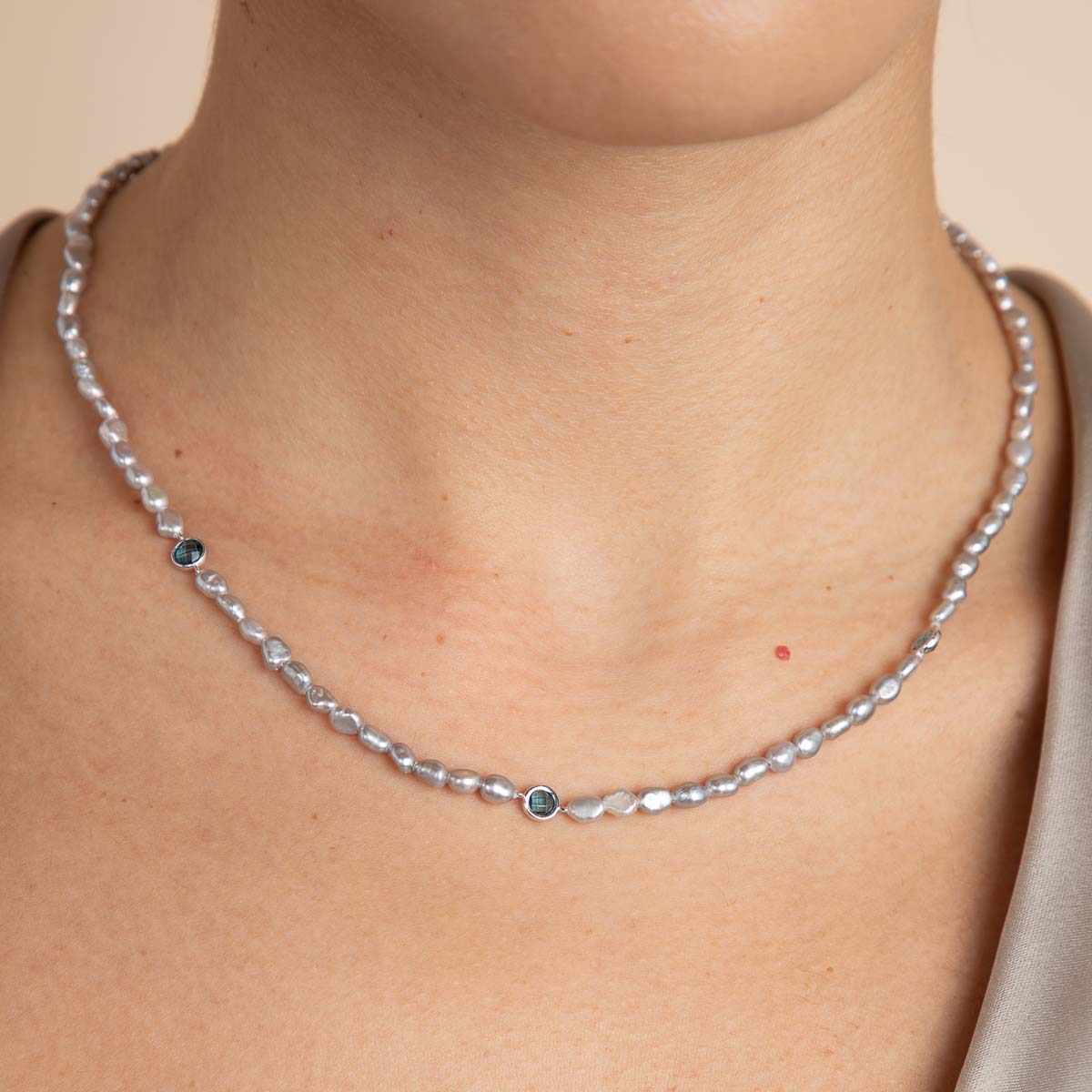 Tranquility Pearl Beaded Necklace in Silver