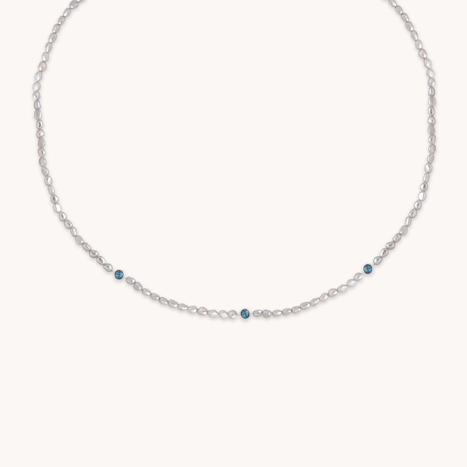 Tranquility Pearl Beaded Necklace in Silver