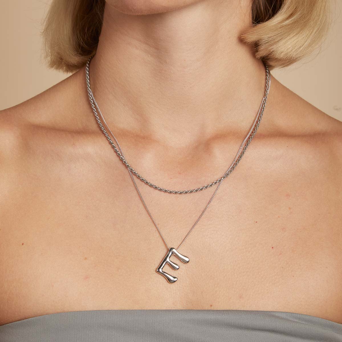 E Initial Bold Pendant Necklace in Silver