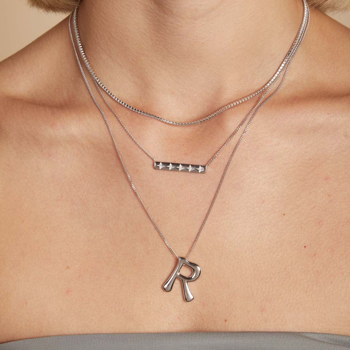 Necklaces & Bracelets - R Initial Bold Pendant Necklace in Silver - Pendant Necklace - Astrid & Miyu