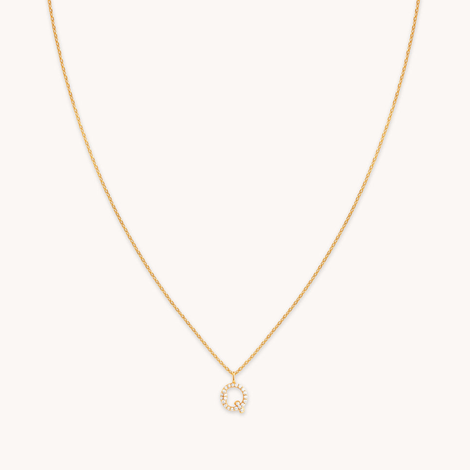 18k Gold Plated Jewellery - Q Initial Pavé Pendant Necklace in Gold - Pendant Necklace - Astrid & Miyu
