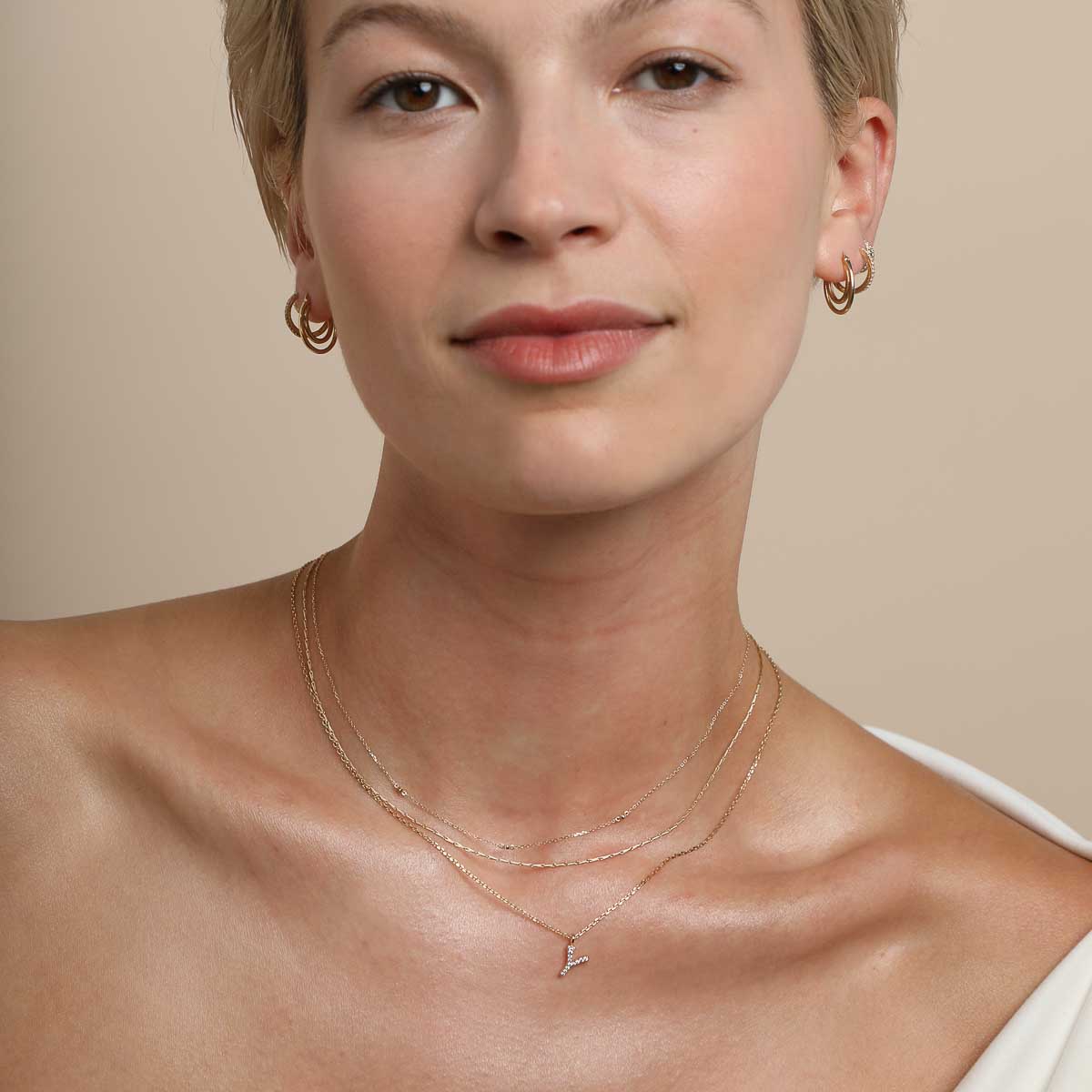 Y Initial Pavé Pendant Necklace in Gold