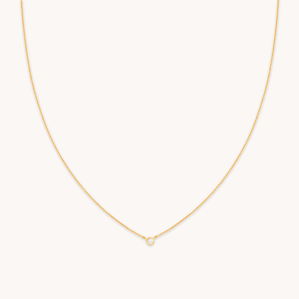 Essential Crystal Pendant Necklace in Gold