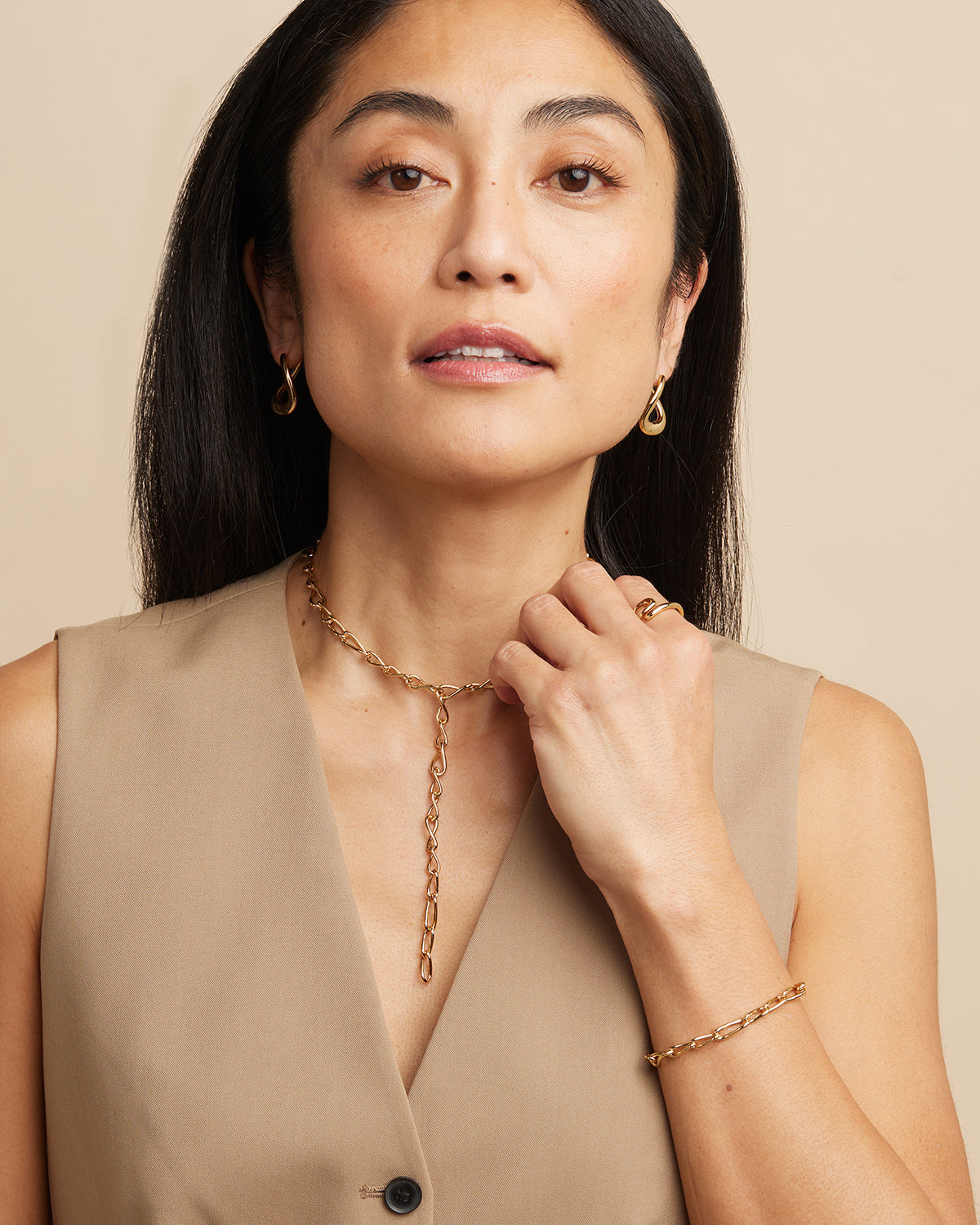 Infinite Chain Bracelet in Gold