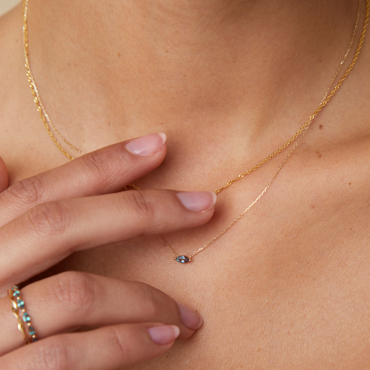 Alexandrite Marquise Necklace in Solid Gold