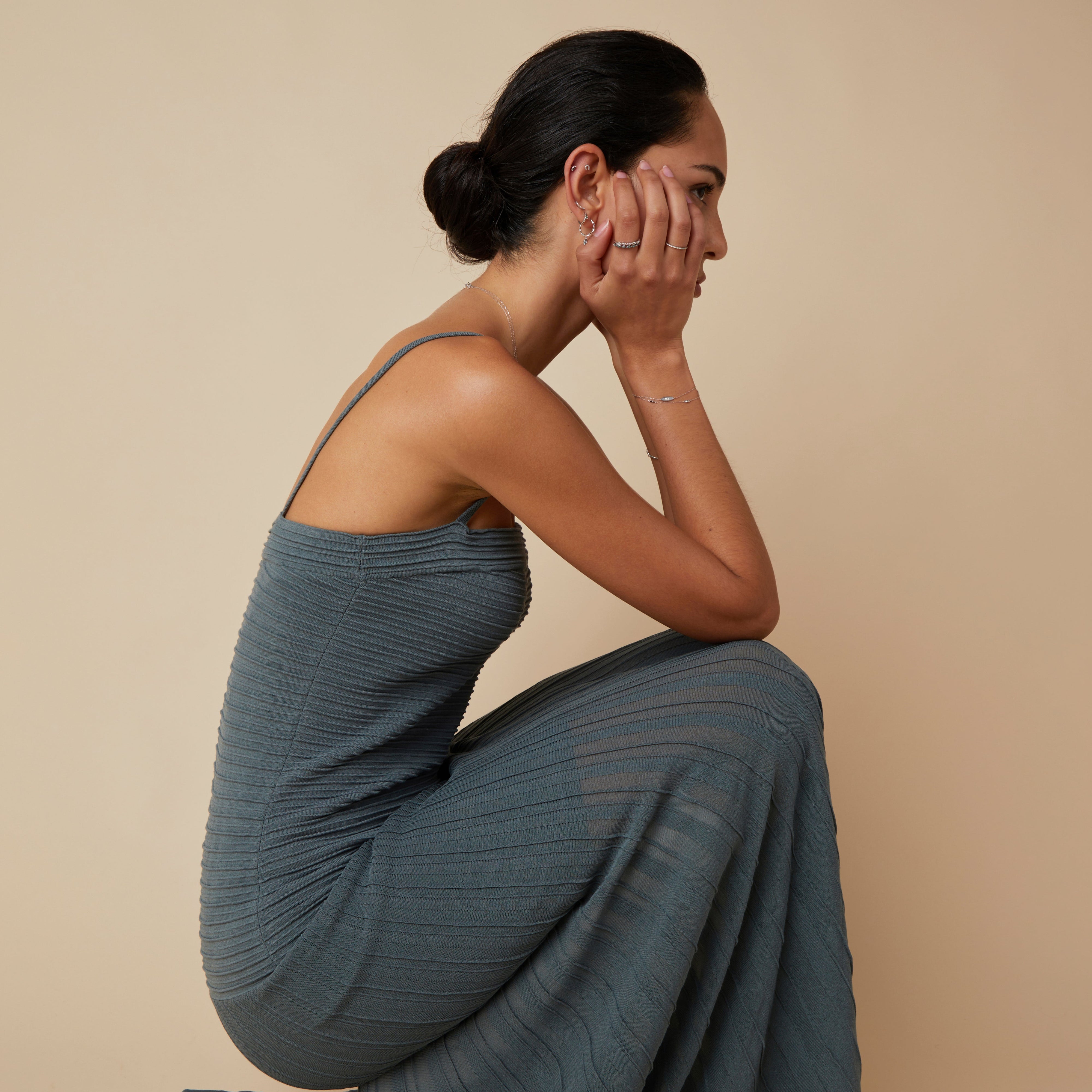 Alexandrite Marquise Band Ring in Solid White Gold