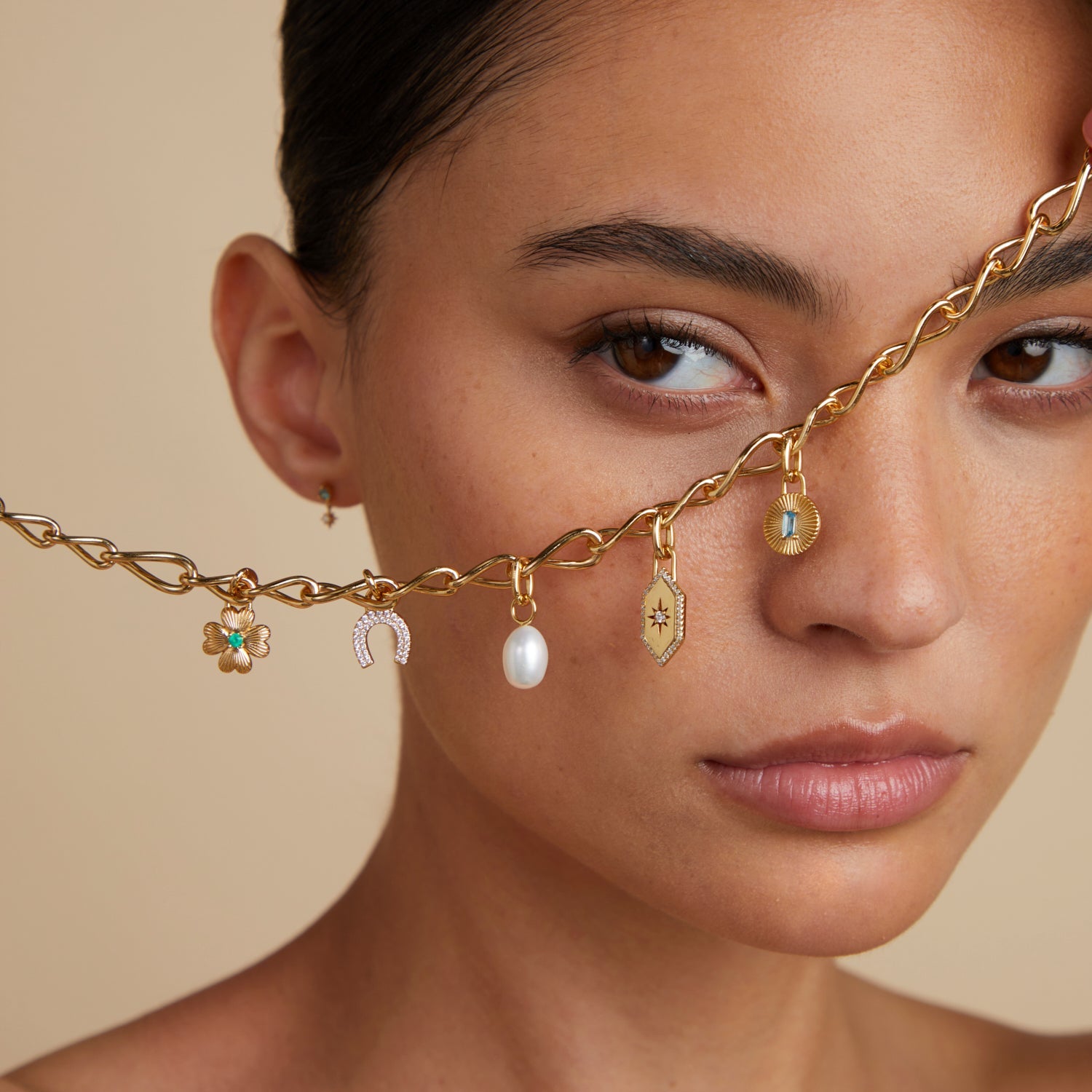 Clover Clip Charm in Gold