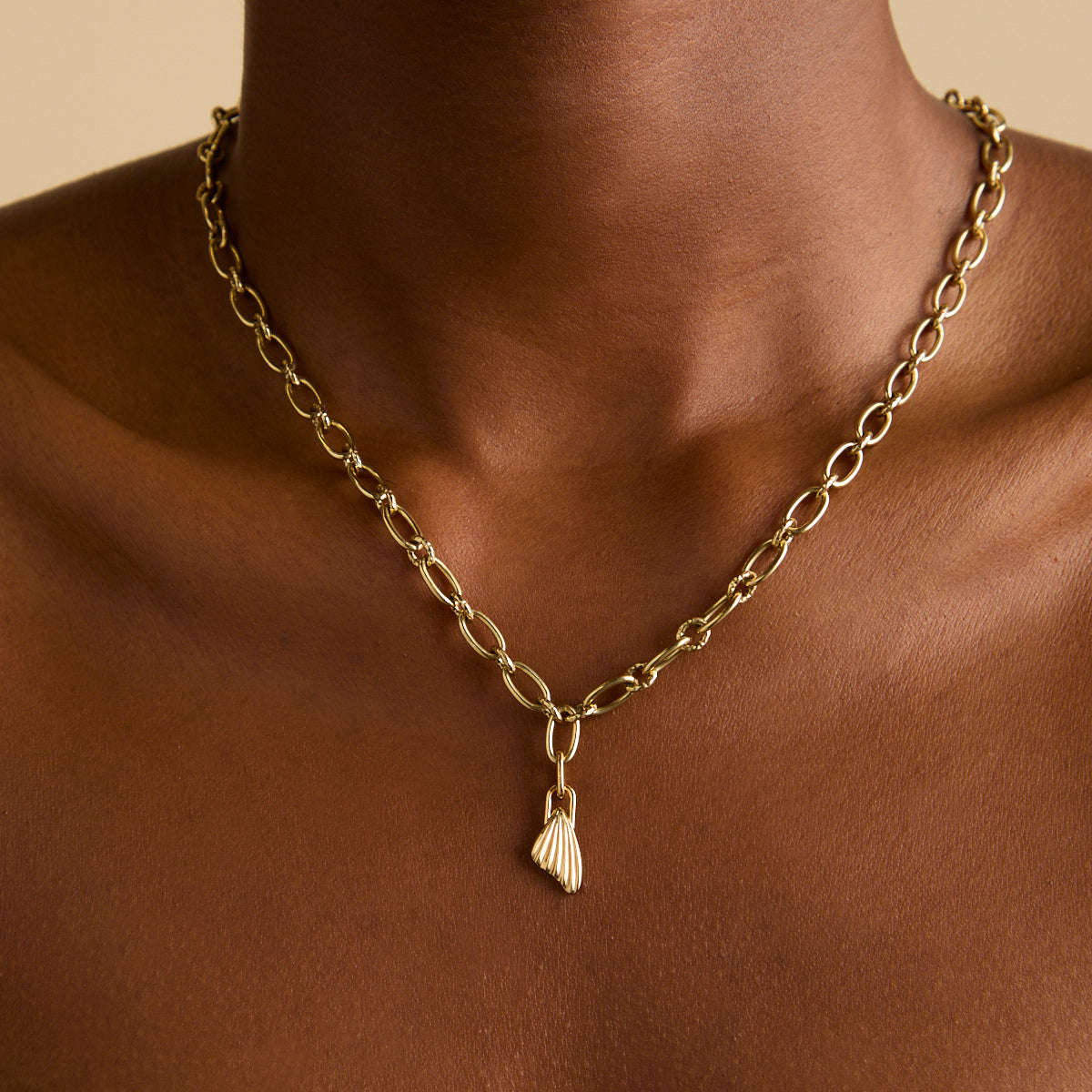 Wing Clip Charm in Gold