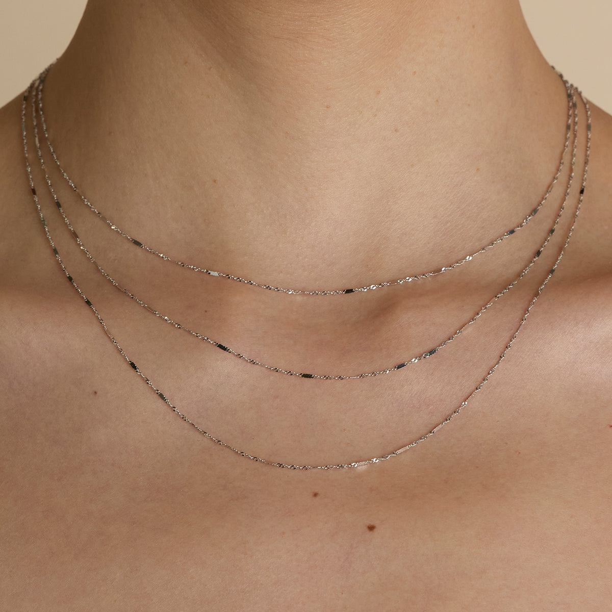 Astrid Story Chain Necklace in Solid White Gold