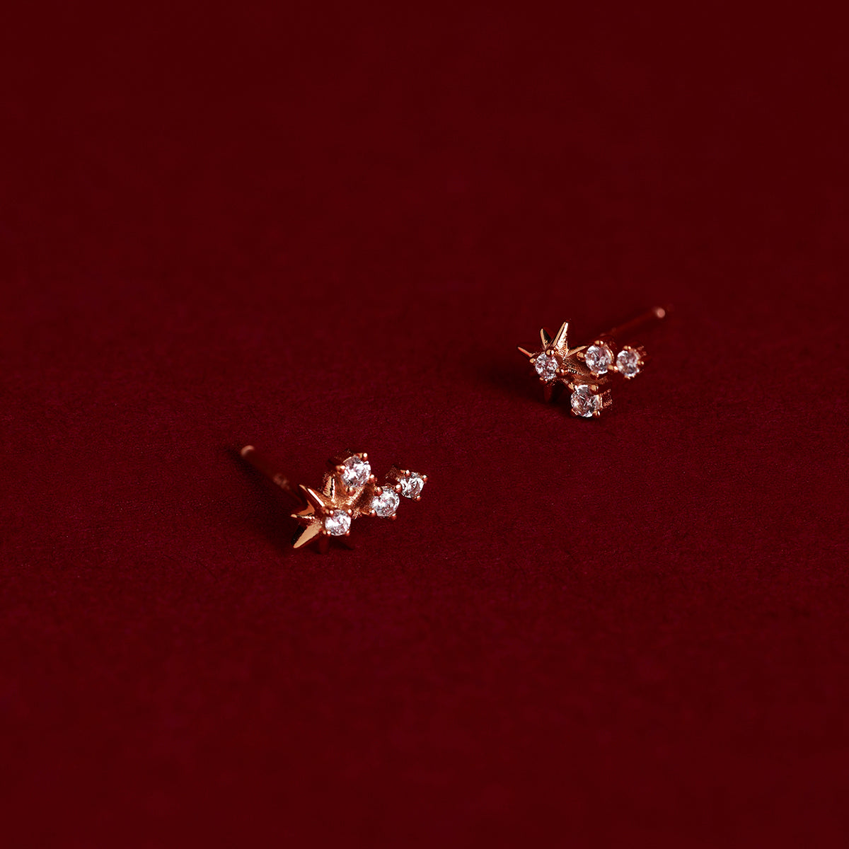 Twilight Star Studs Cracker in Gold
