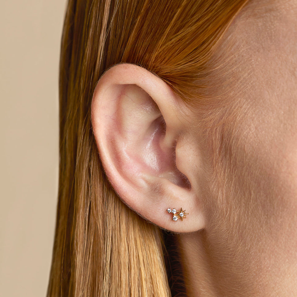 Magic Charm Studs Cracker in Gold