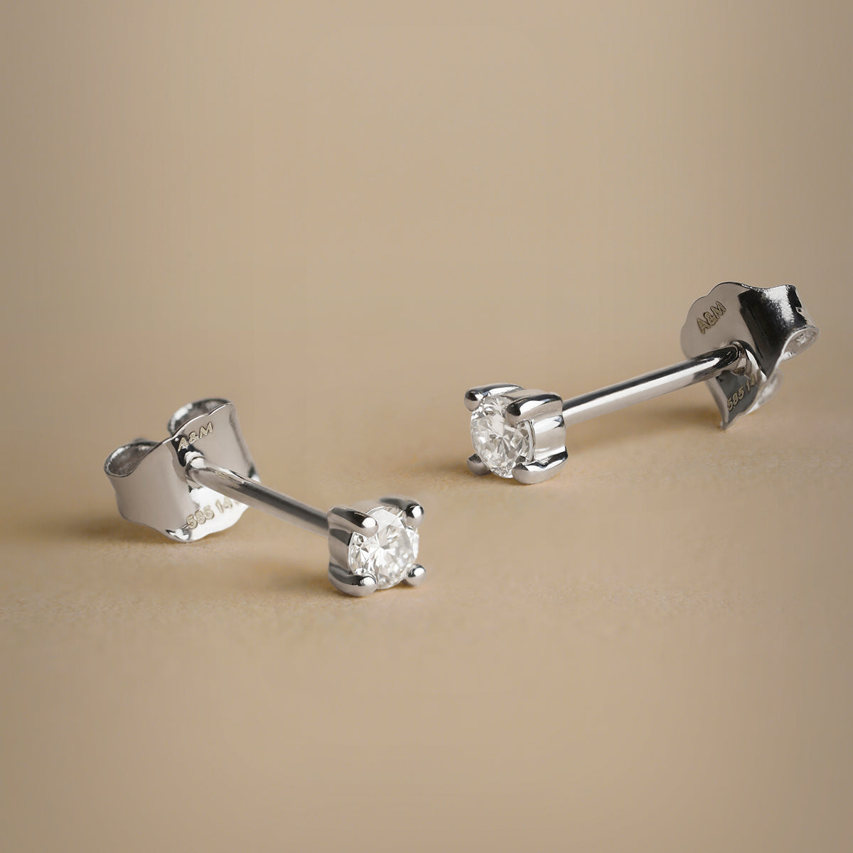 Diamond Solitaire Stud Earrings in Solid White Gold