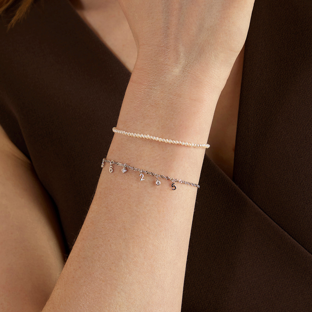 Pearl Beaded Bracelet-Astrid & Miyu