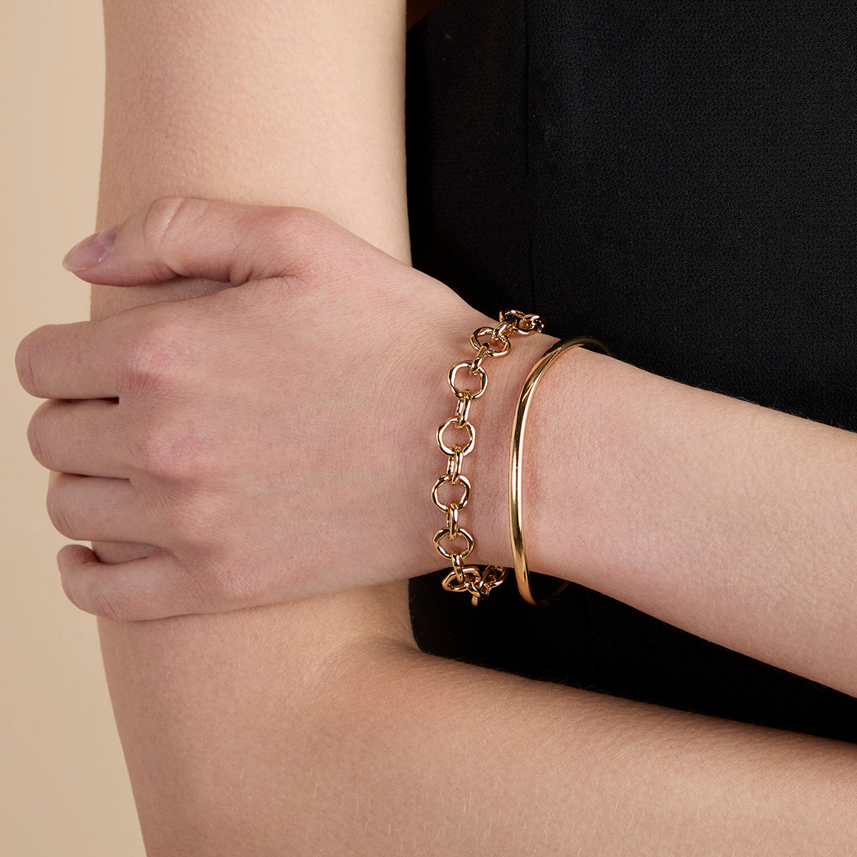 Molten Link Chain Bracelet in Gold