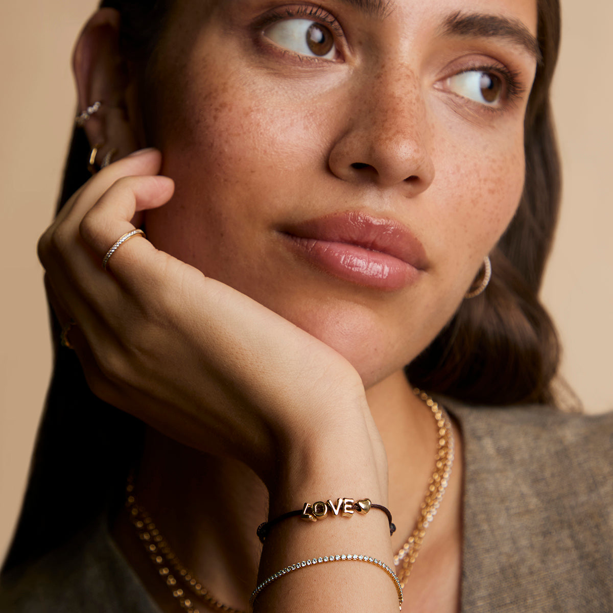 O Initial Click Charm in Solid Gold