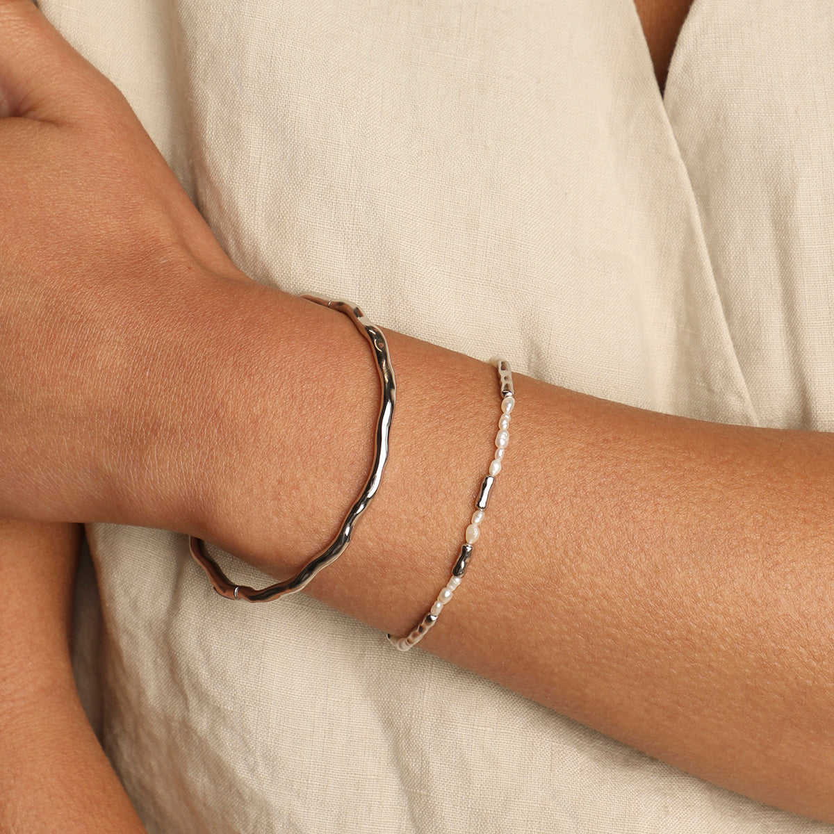 Molten Pearl Bracelet in Silver