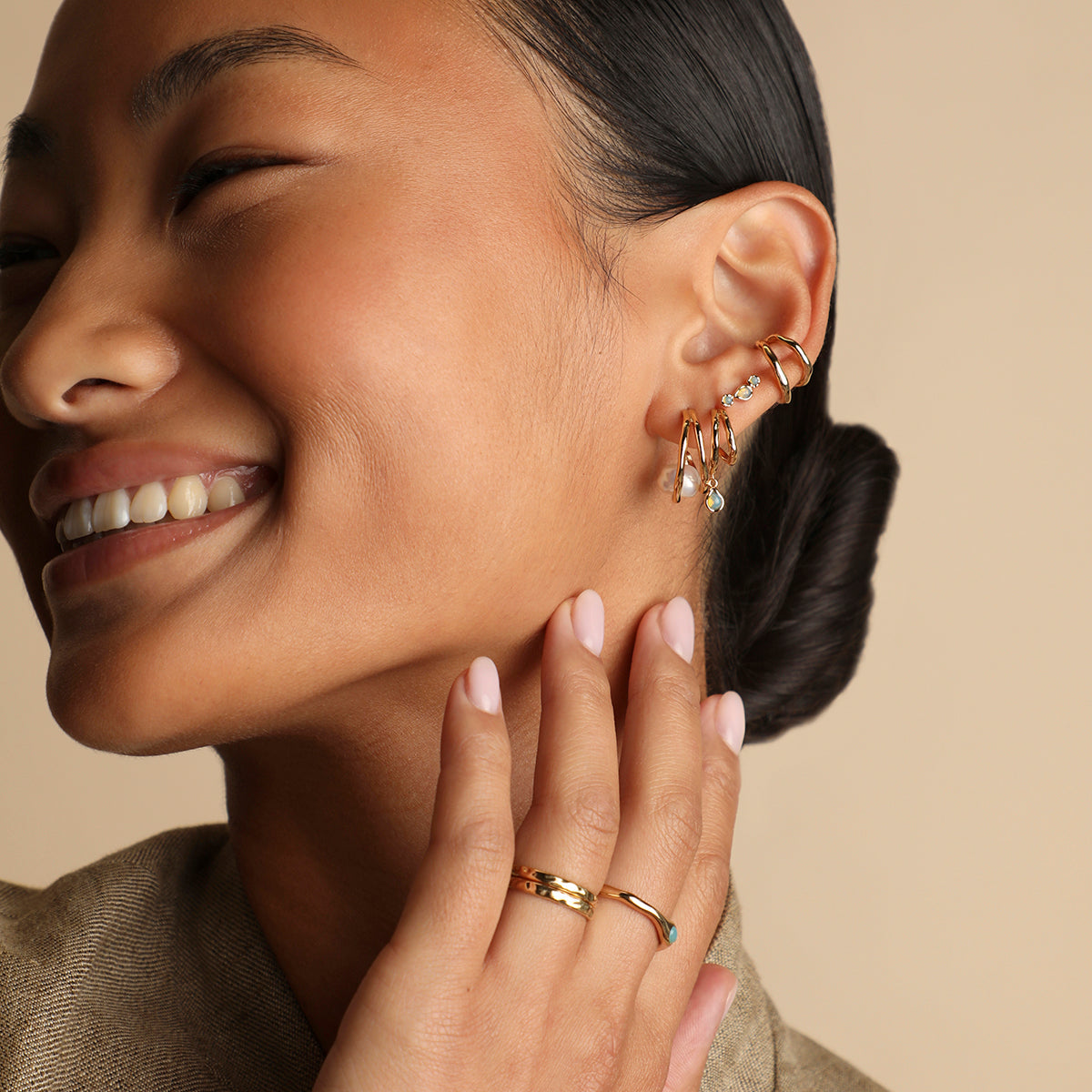 Molten Illusion Pearl Hoops in Gold