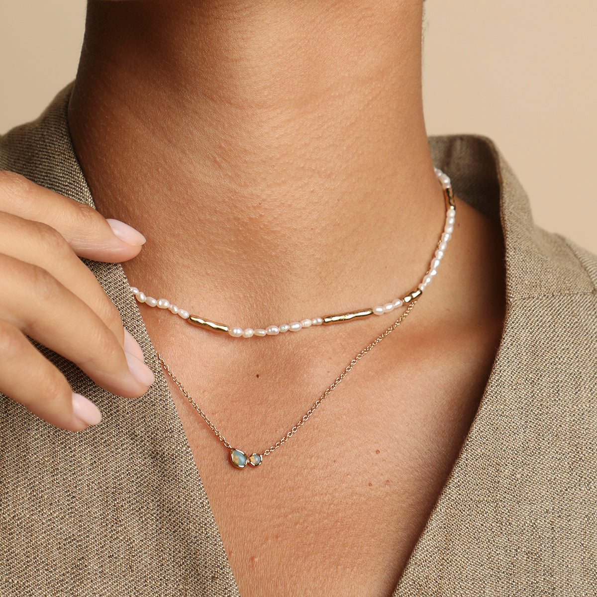 Molten Pearl Necklace in Gold