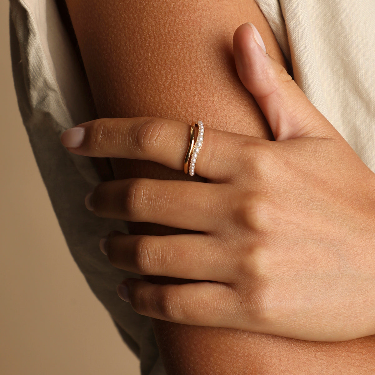 Molten Illusion Pearl Ring in Gold