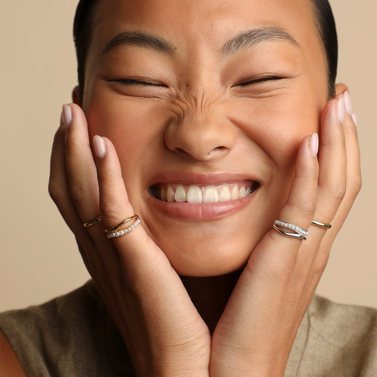 Molten Illusion Pearl Ring in Gold