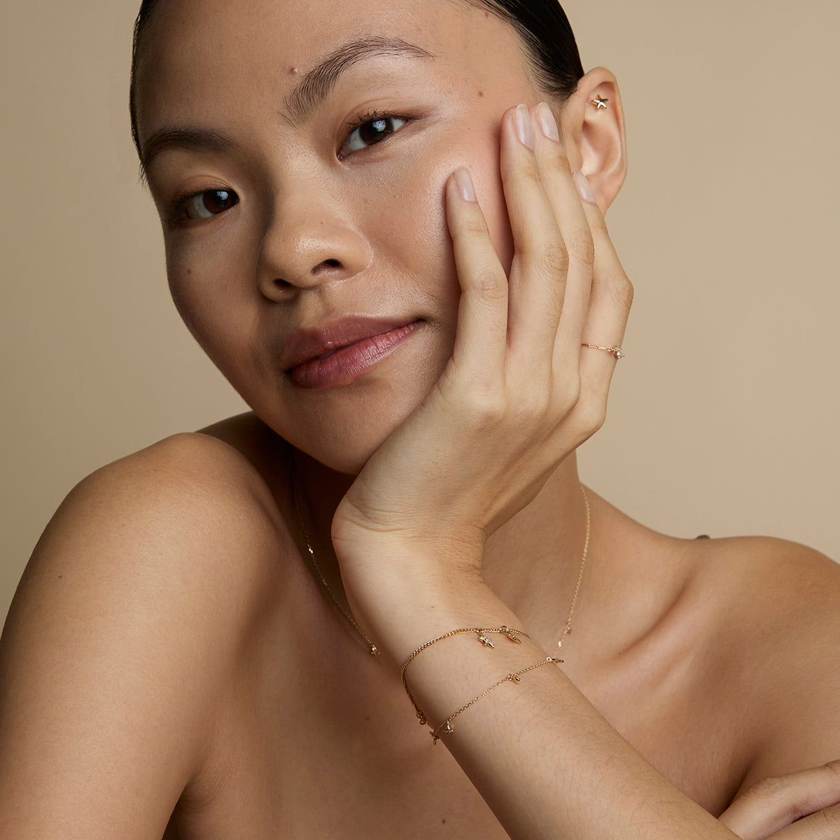 Star Large Piercing Stud in Solid Gold-Astrid & Miyu