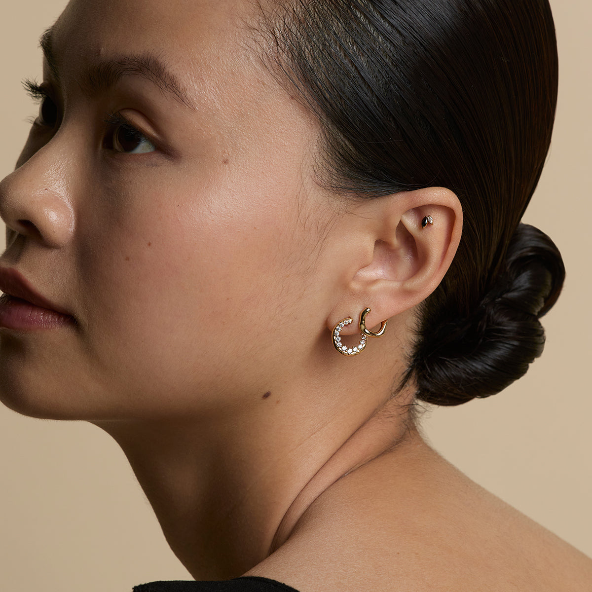 Black Crystal Double Marquise Titanium Piercing Stud in Gold-Astrid & Miyu