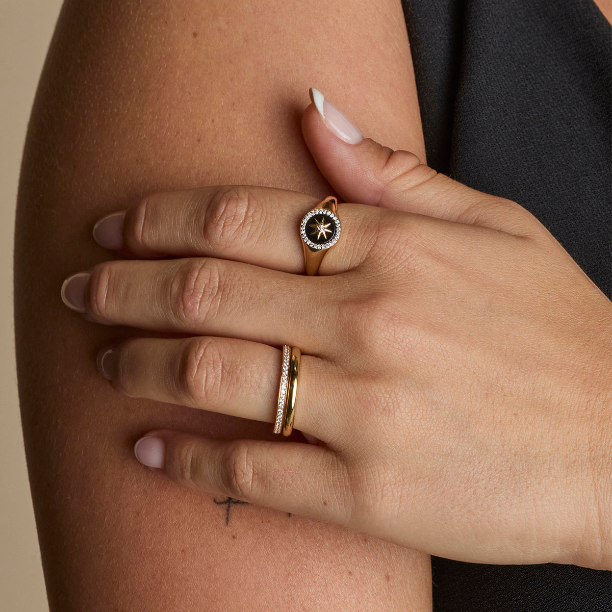 Black Star Signet Ring in Gold