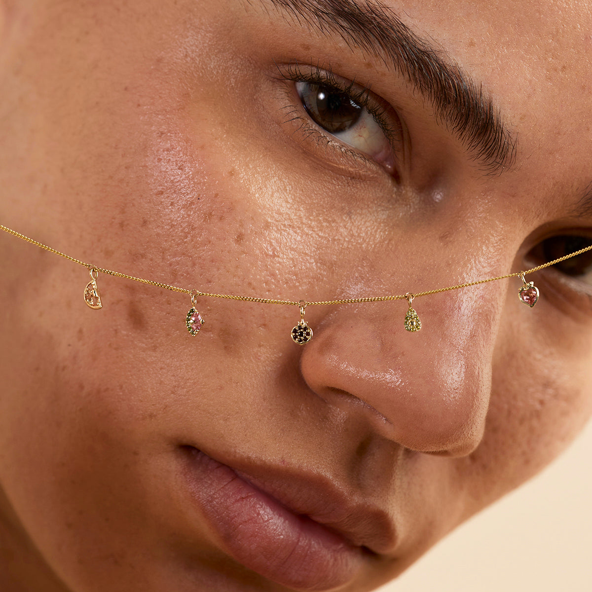 Pomegranate Charm 9k Gold