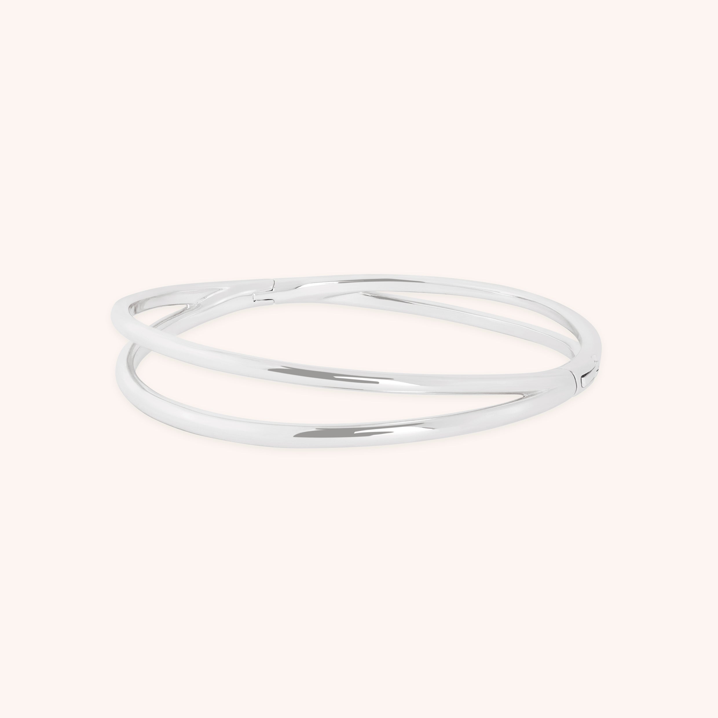 Crossover Illusion Bangle in Silver