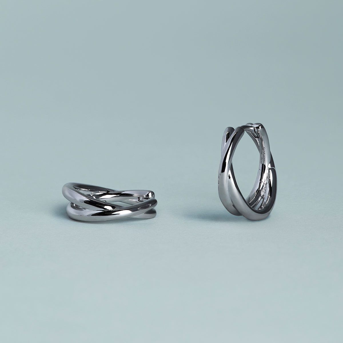 Crossover Illusion Hoops in Silver