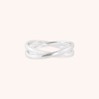 Crossover Illusion Band Ring in Silver