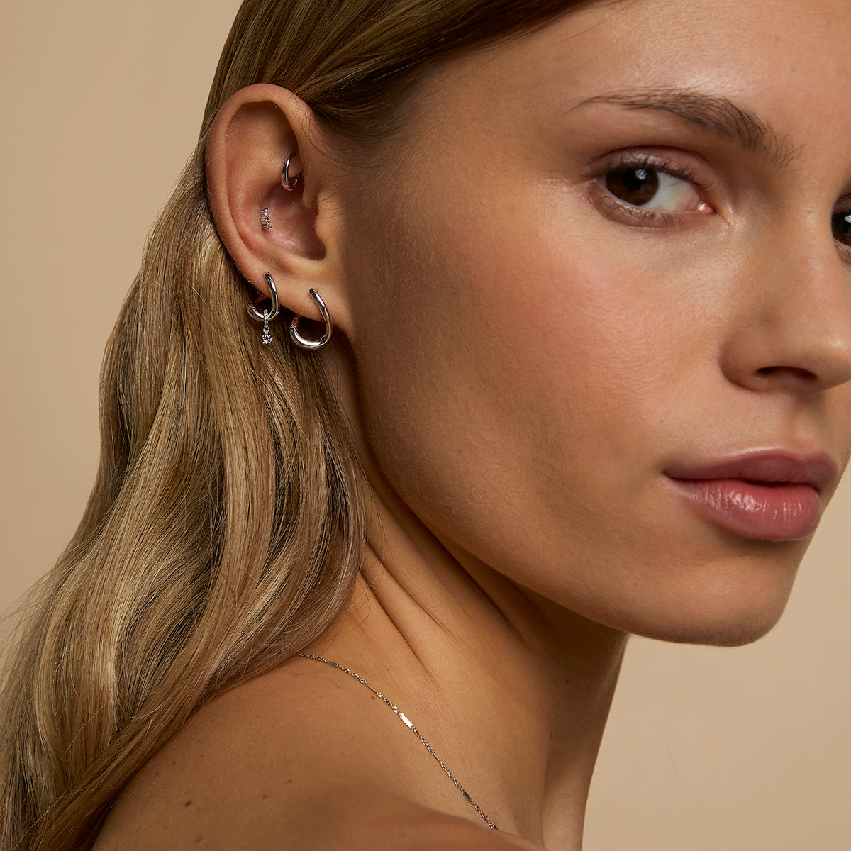 Molten Hoops in Solid White Gold-Astrid & Miyu