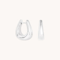 Saddle Small Hoops in Silver-Astrid & Miyu