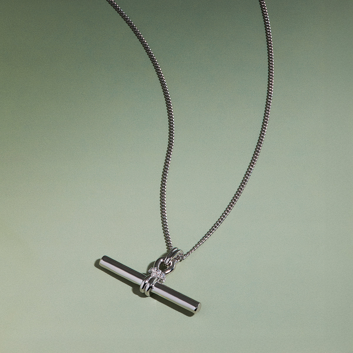 Hardware T-Bar Pendant Necklace in Silver