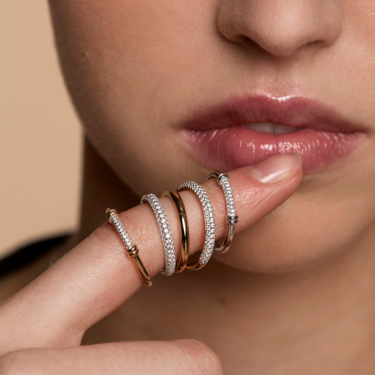 Pavé Knot Ring in Silver