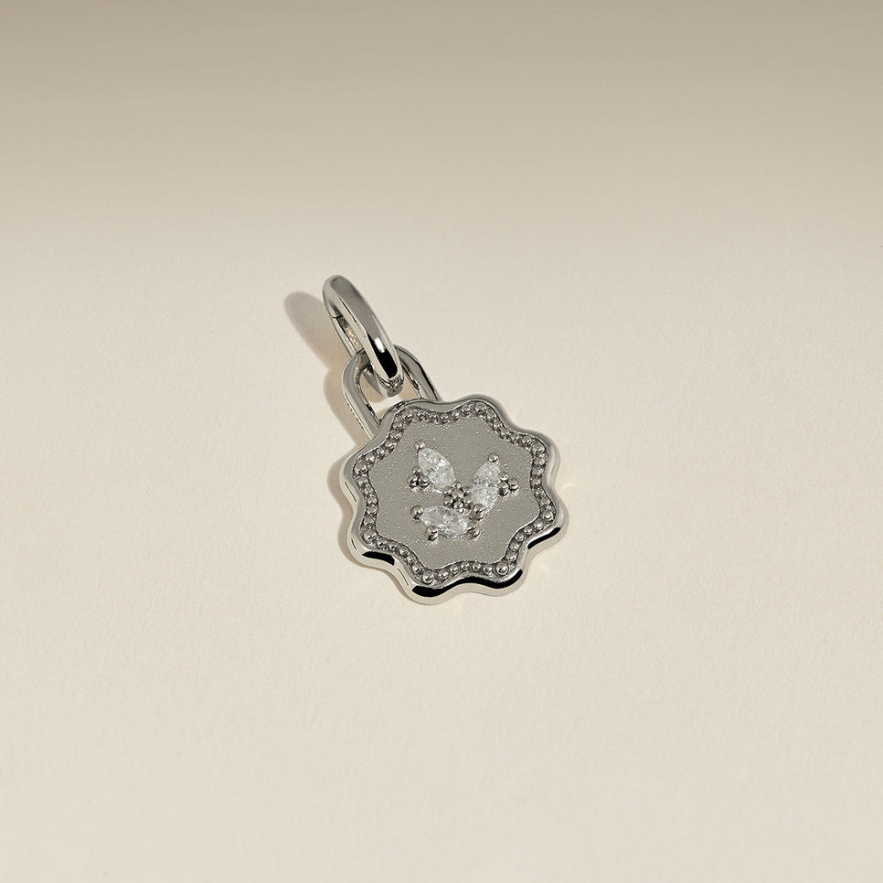 Scalloped Coin Clip Charm in Silver-Astrid & Miyu