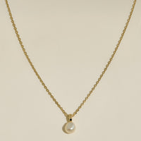 Pearl Pendant Necklace in Gold-Astrid & Miyu
