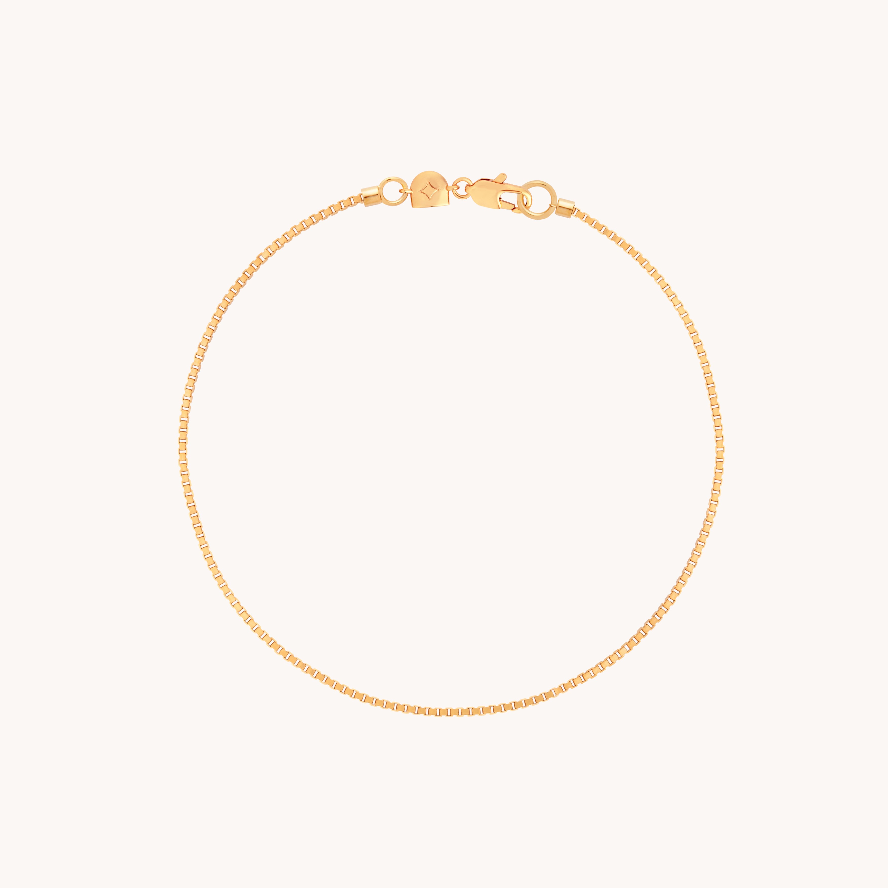 Essential Box Chain Bracelet in Gold