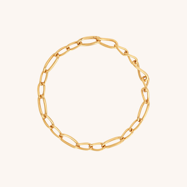 Infinite Slim Chain Bracelet in Gold