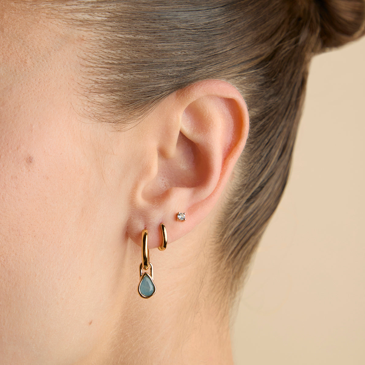 Aquamarine March Clip Charm in Gold