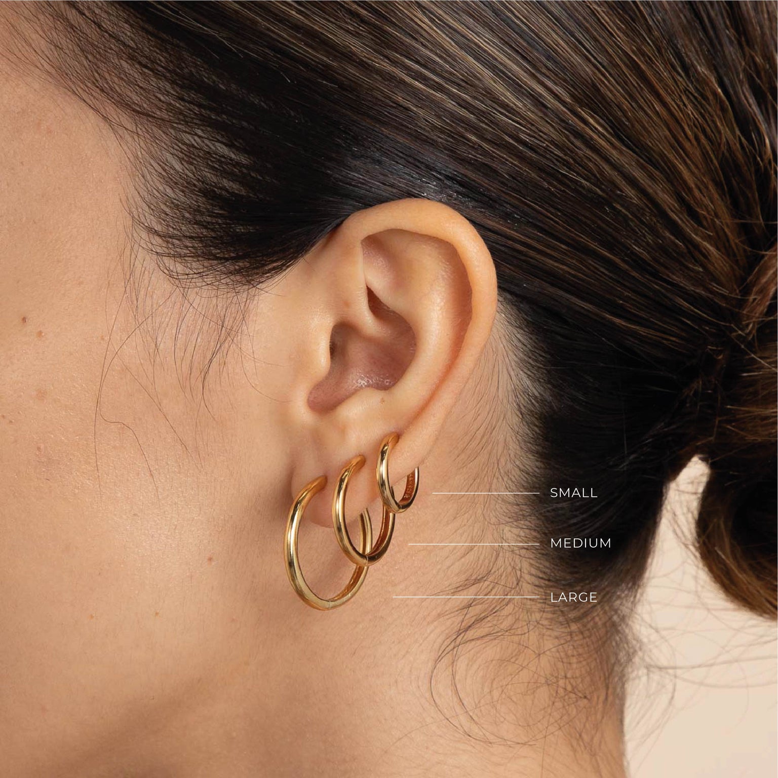 18k Gold Plated Jewellery - Essential Medium Hoops in Gold - Hoop Earrings - Astrid & Miyu
