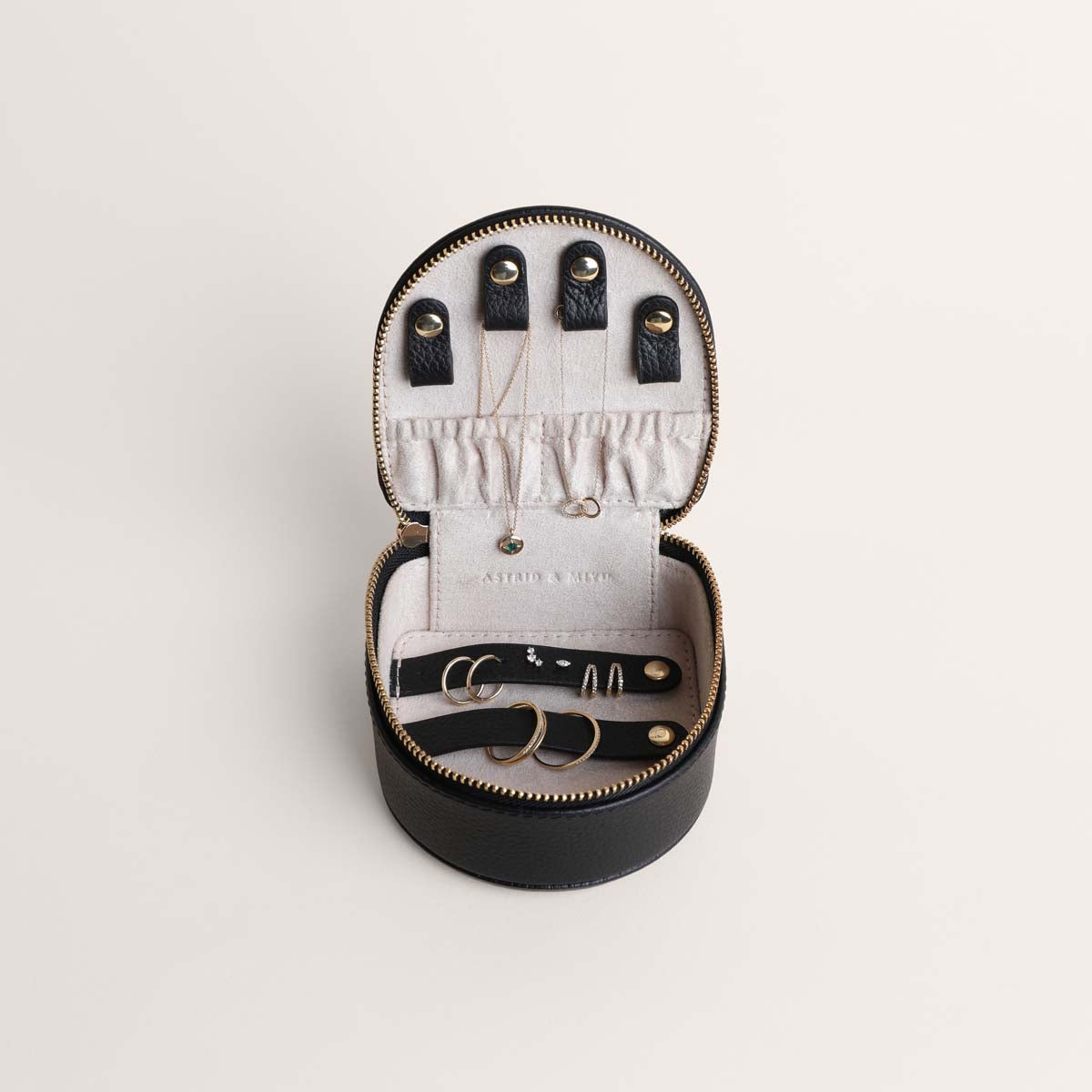 Leather Travel Jewelry Box in Black