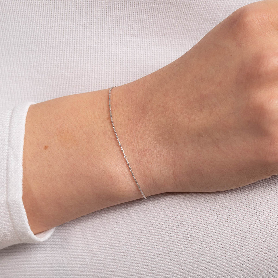 Bracelets - Marylebone Chain Bracelet in Solid White Gold - - Astrid & Miyu