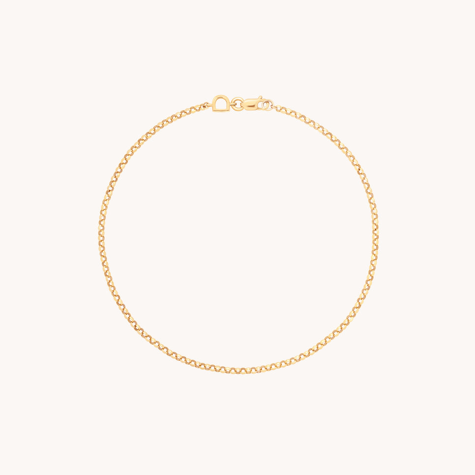 Chelsea Story Chain Bracelet in Solid Gold